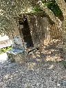 lavabo-rustic-fusta-madera-campament-latrina-cau-cardedeu.webp